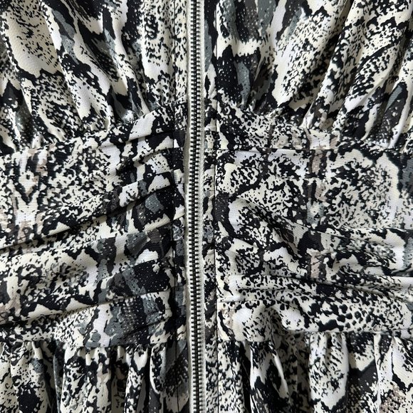 BAR III Snakeskin Print Zipper Front Cinched Waist Short Sleeve Dress Medium - Picture 6 of 16